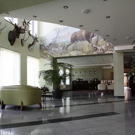 Hotel Siauliu Krasto Medziotoju Uzeiga à Šiauliai Extérieur photo