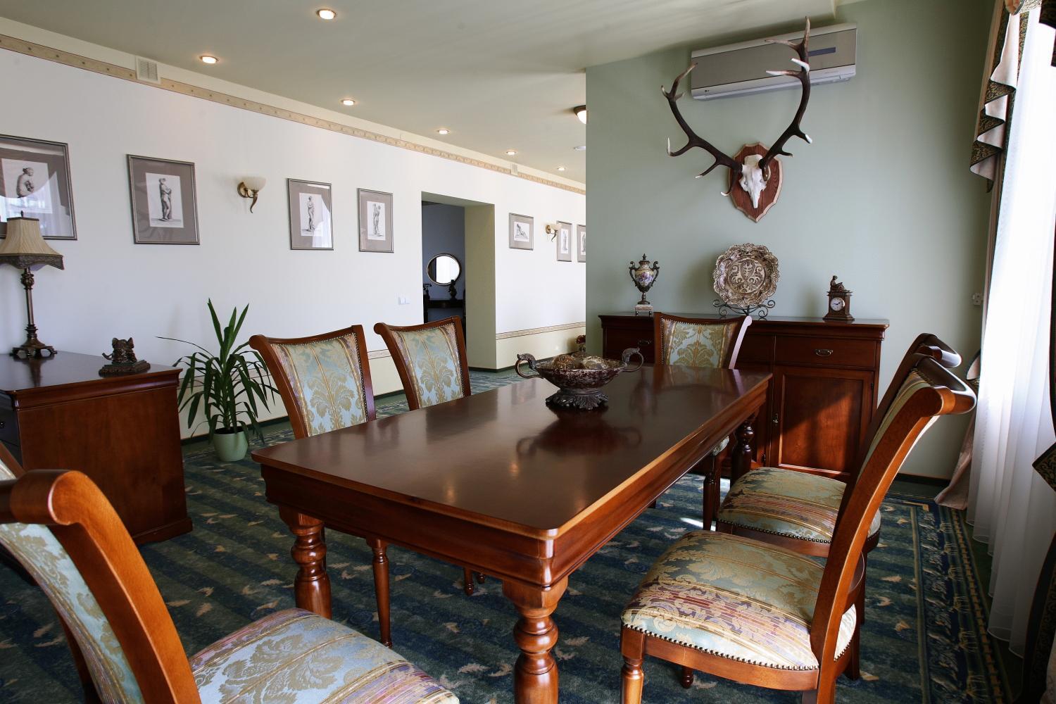 Hotel Siauliu Krasto Medziotoju Uzeiga à Šiauliai Extérieur photo